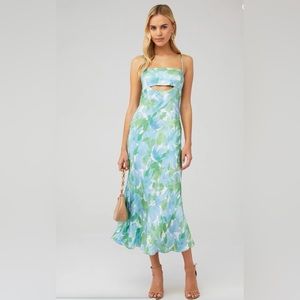 ASTR the label keyhole maxi dress